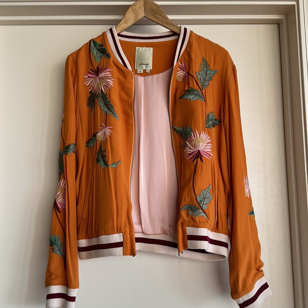 Jacket - Picture 11 of 11